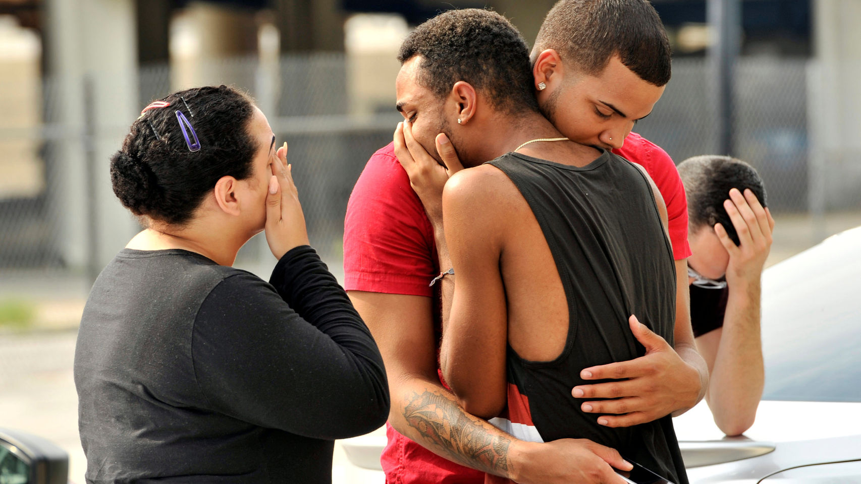 Pulse: Orlando penembakan dan persimpangan sejumlah kekerasan